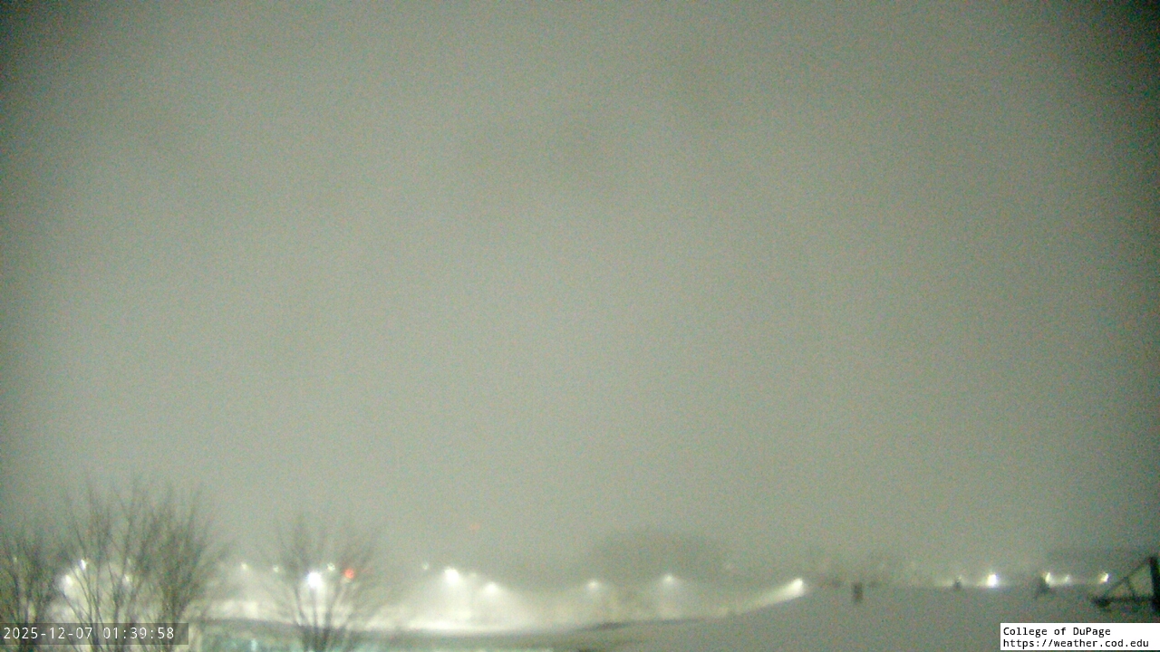Thumbnail for current weather camera view from College of DuPage in Glen Ellyn, Illinois
