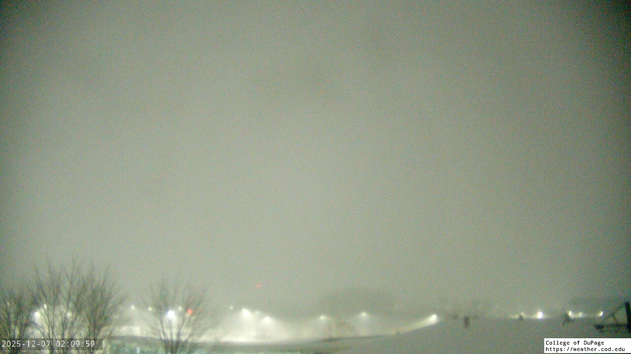 Thumbnail for current weather camera view from College of DuPage in Glen Ellyn, Illinois