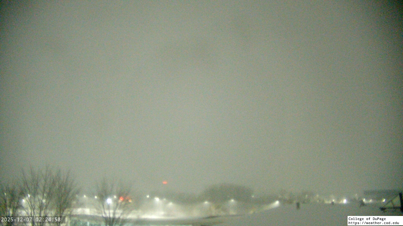 Thumbnail for current weather camera view from College of DuPage in Glen Ellyn, Illinois