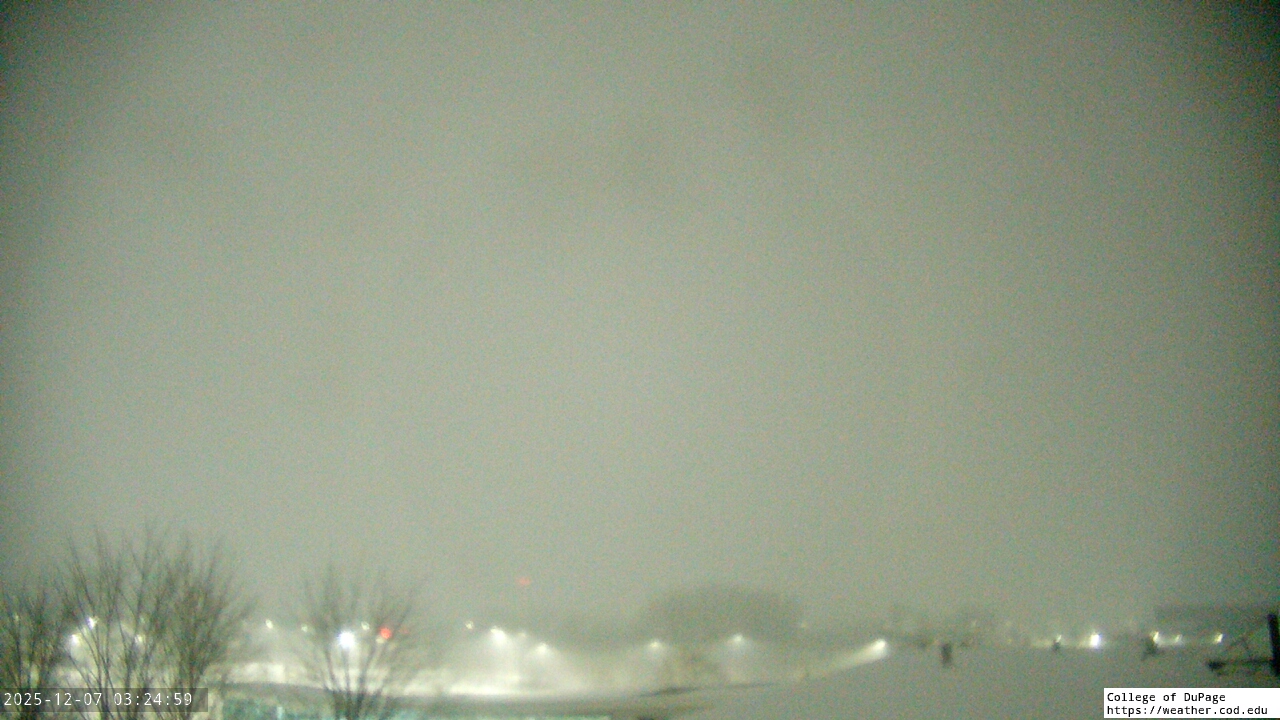Thumbnail for current weather camera view from College of DuPage in Glen Ellyn, Illinois