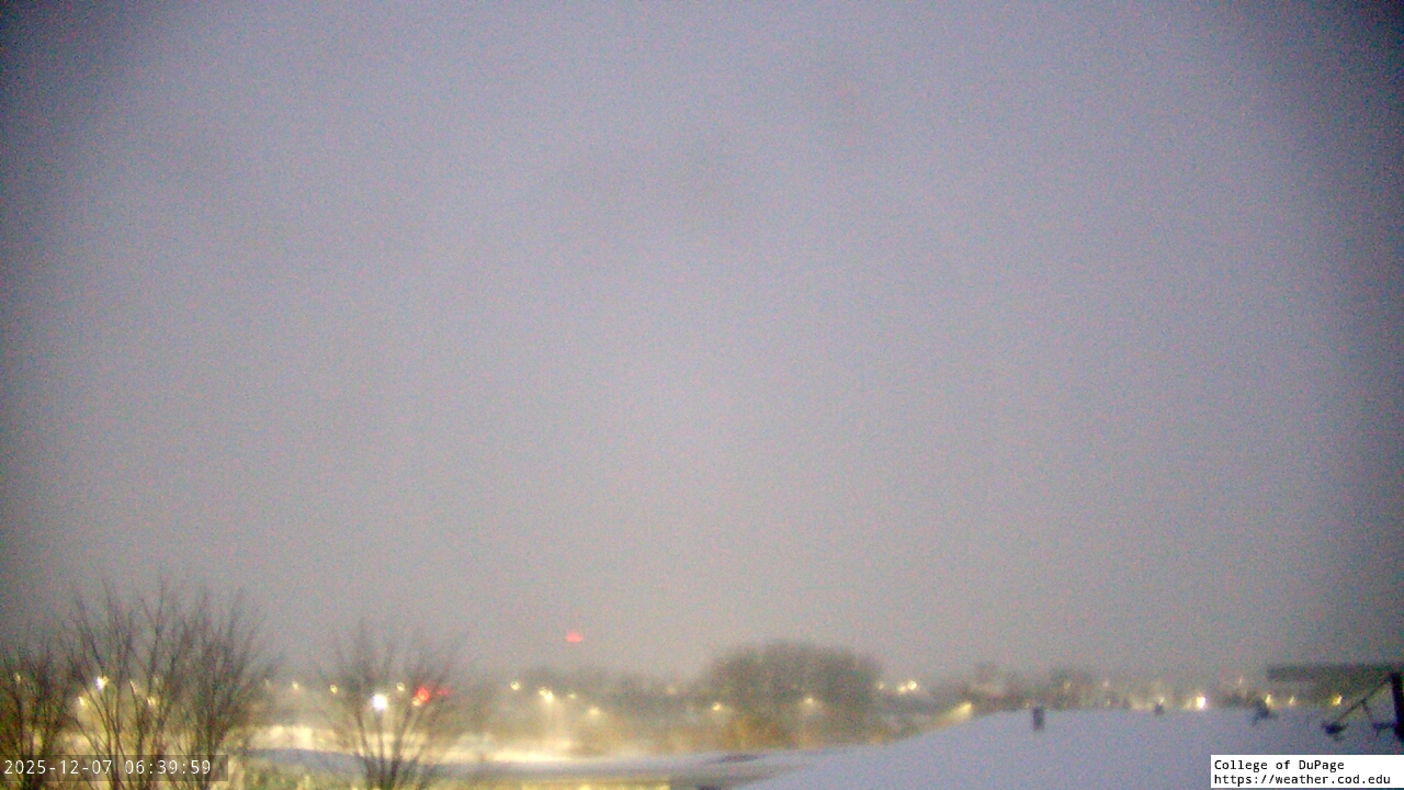 Thumbnail for current weather camera view from College of DuPage in Glen Ellyn, Illinois