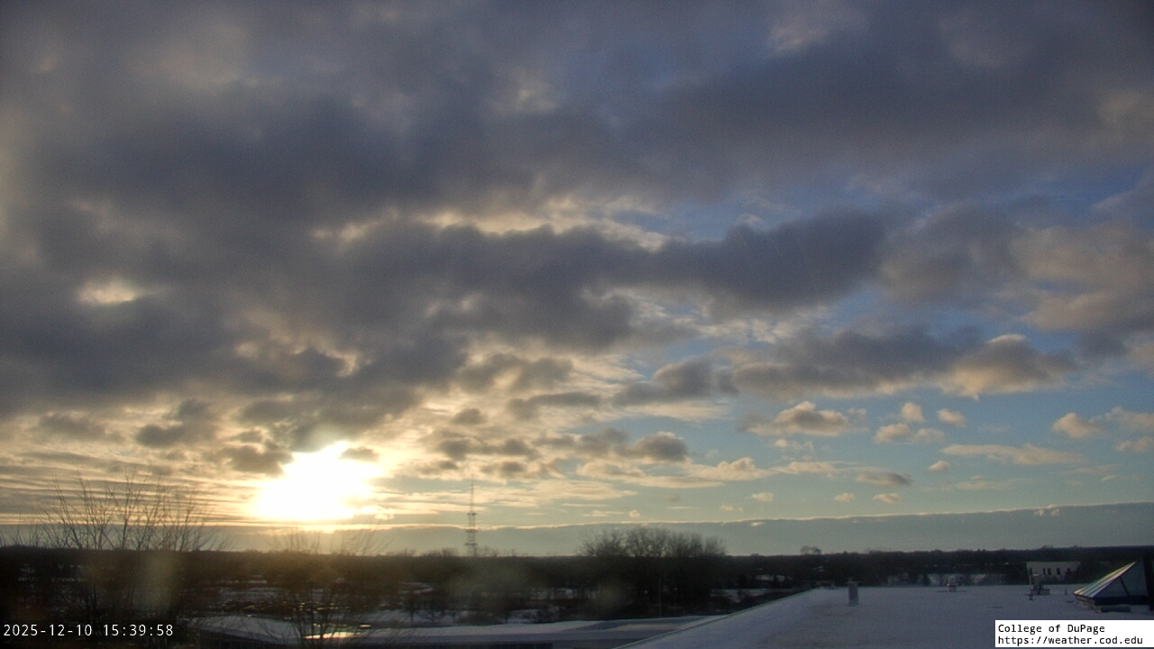 Thumbnail for current weather camera view from College of DuPage in Glen Ellyn, Illinois