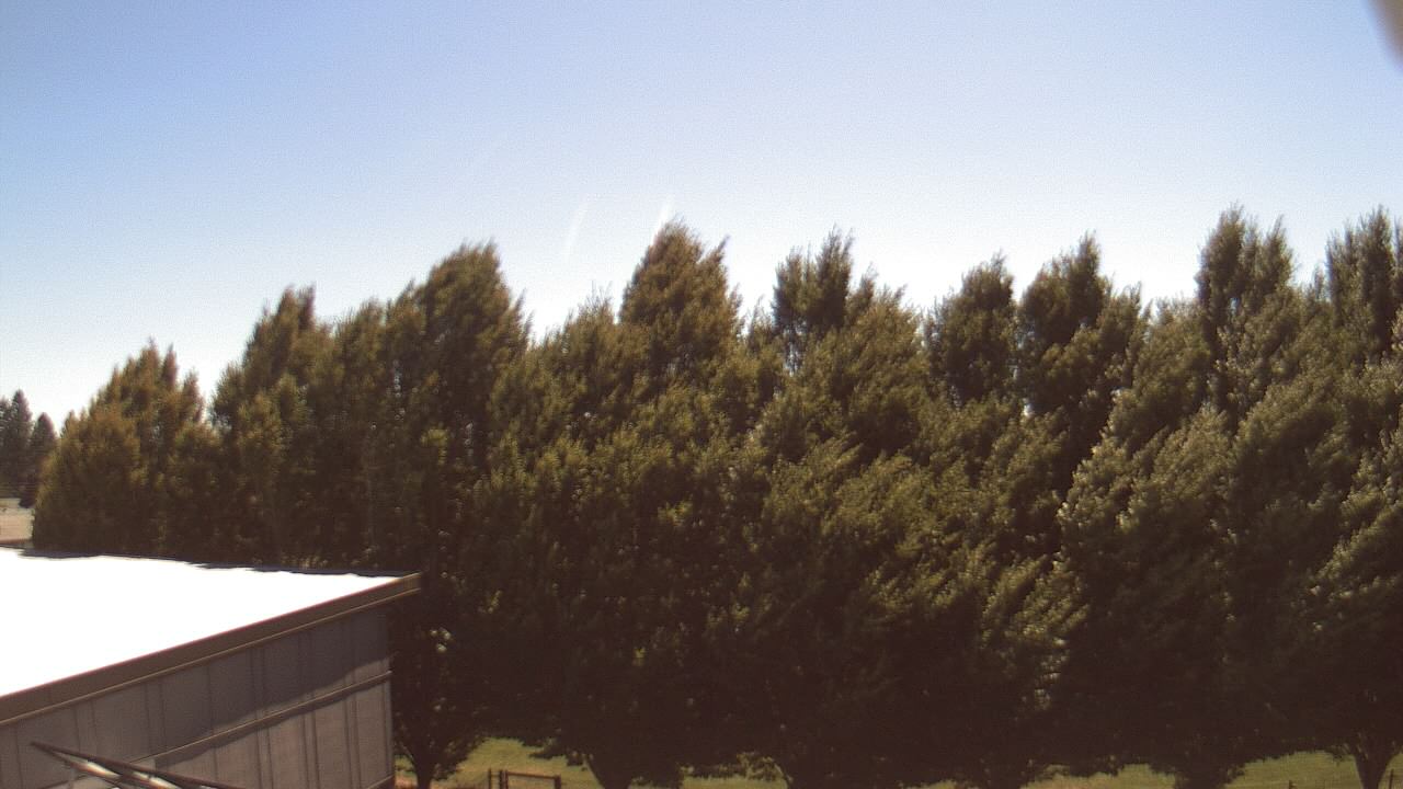 Thumbnail for current weather camera view from Hayes Freedom HS in Camas, Washington