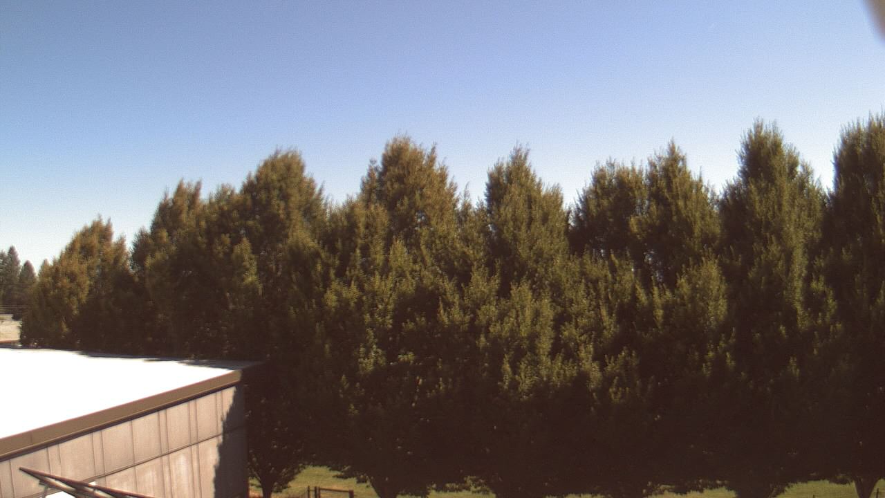 Thumbnail for current weather camera view from Hayes Freedom HS in Camas, Washington