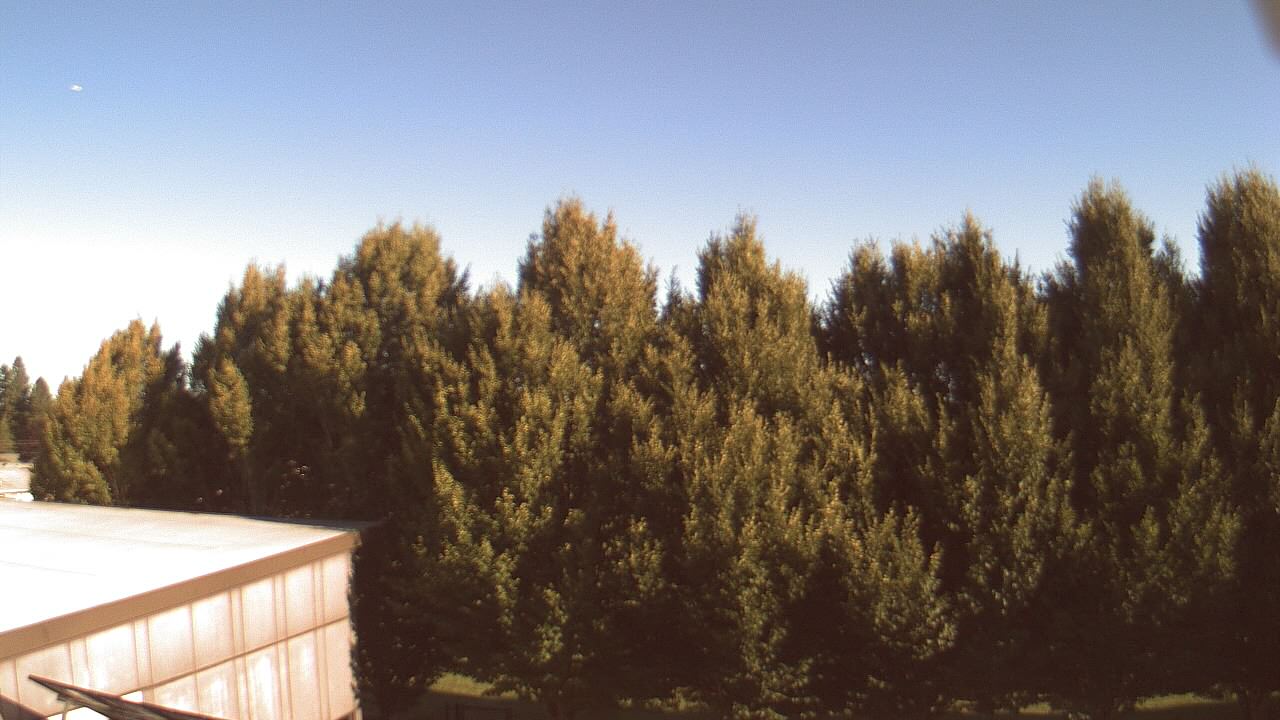Thumbnail for current weather camera view from Hayes Freedom HS in Camas, Washington