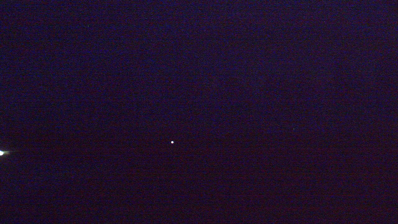 Thumbnail for current weather camera view from Hayes Freedom HS in Camas, Washington