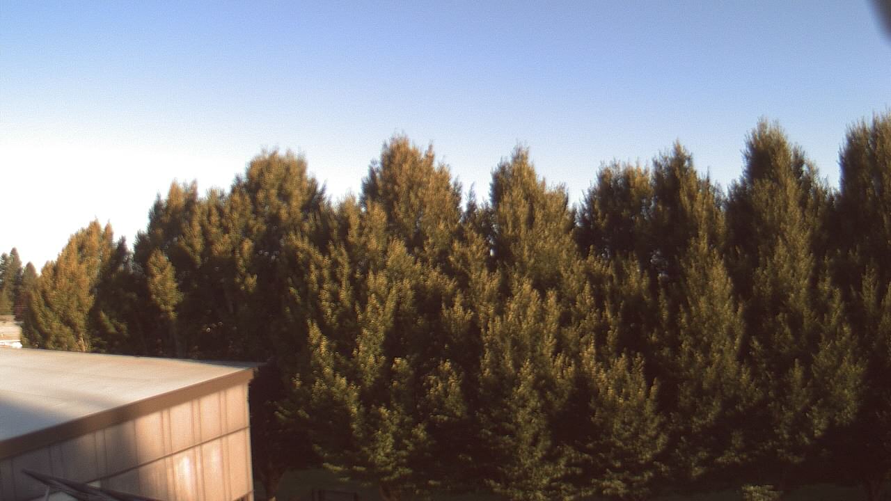 Thumbnail for current weather camera view from Hayes Freedom HS in Camas, Washington