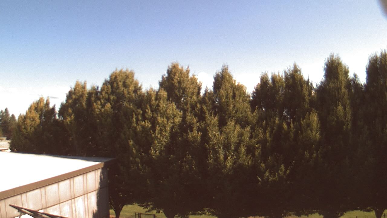 Thumbnail for current weather camera view from Hayes Freedom HS in Camas, Washington