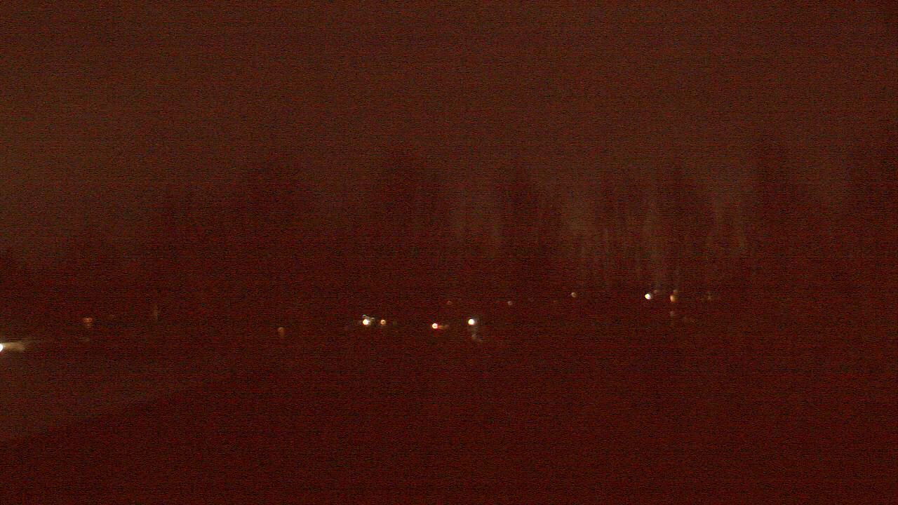 Thumbnail for current weather camera view from Hayes Freedom HS in Camas, Washington