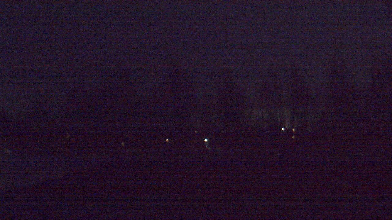 Thumbnail for current weather camera view from Hayes Freedom HS in Camas, Washington