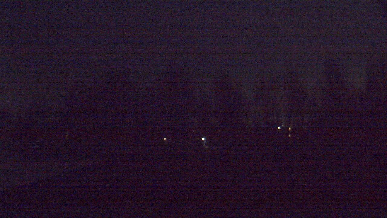 Thumbnail for current weather camera view from Hayes Freedom HS in Camas, Washington
