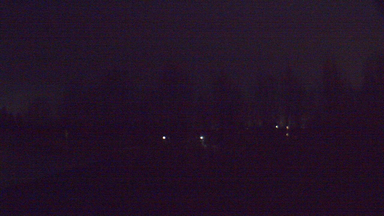 Thumbnail for current weather camera view from Hayes Freedom HS in Camas, Washington
