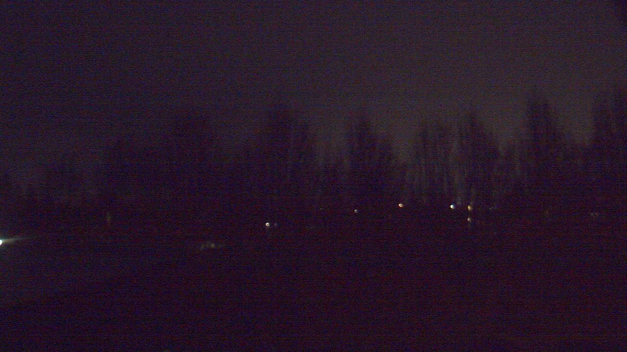 Thumbnail for current weather camera view from Hayes Freedom HS in Camas, Washington