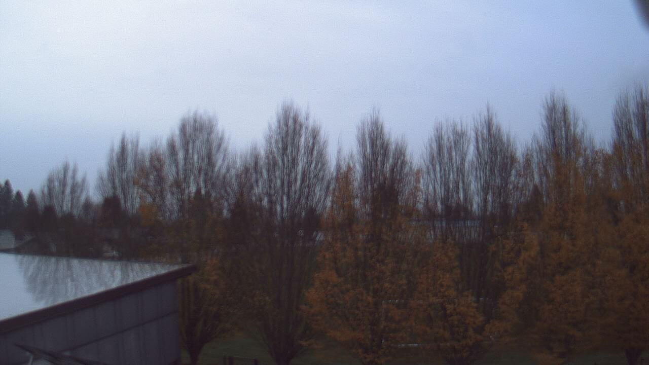 Thumbnail for current weather camera view from Hayes Freedom HS in Camas, Washington