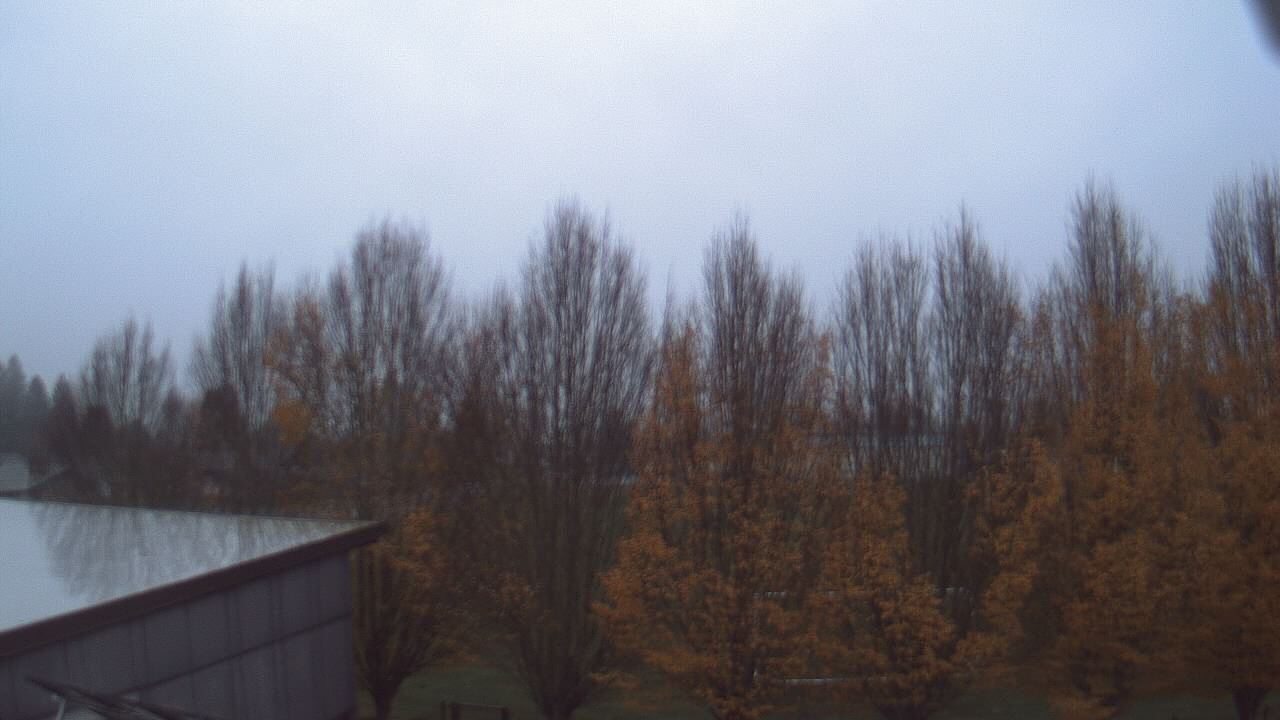 Thumbnail for current weather camera view from Hayes Freedom HS in Camas, Washington