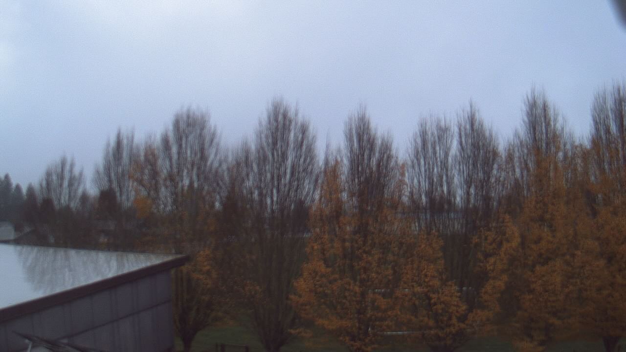 Thumbnail for current weather camera view from Hayes Freedom HS in Camas, Washington