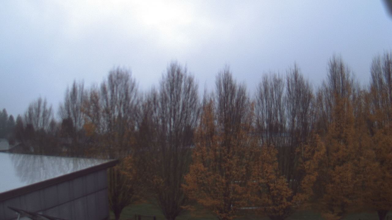 Thumbnail for current weather camera view from Hayes Freedom HS in Camas, Washington