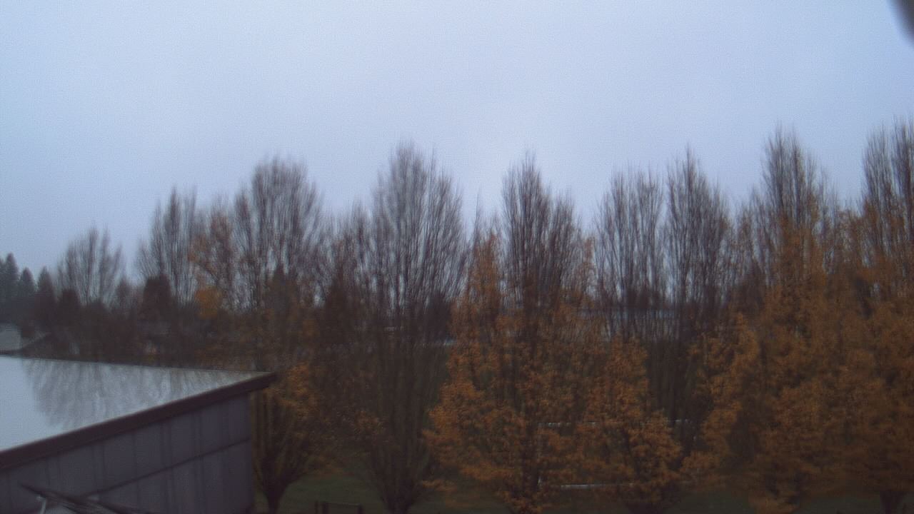 Thumbnail for current weather camera view from Hayes Freedom HS in Camas, Washington