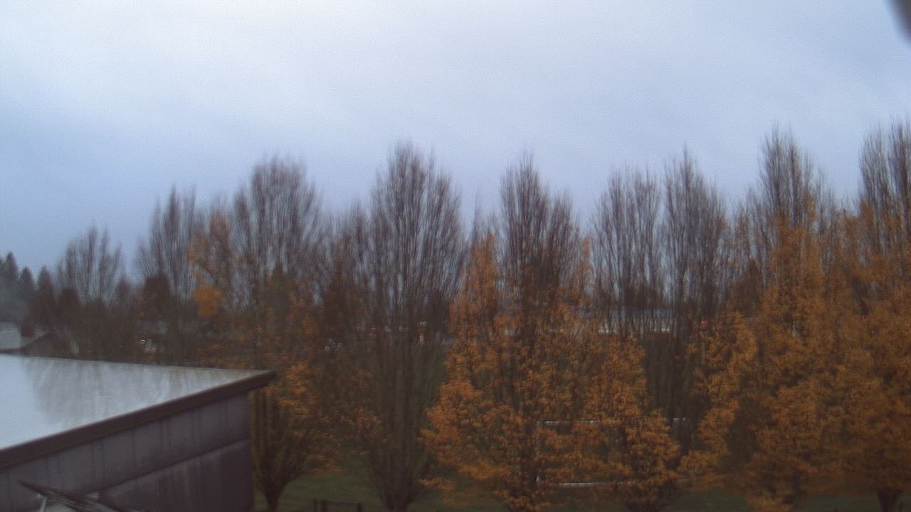 Thumbnail for current weather camera view from Hayes Freedom HS in Camas, Washington