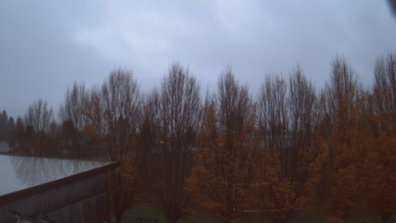 Thumbnail for current weather camera view from Hayes Freedom HS in Camas, Washington
