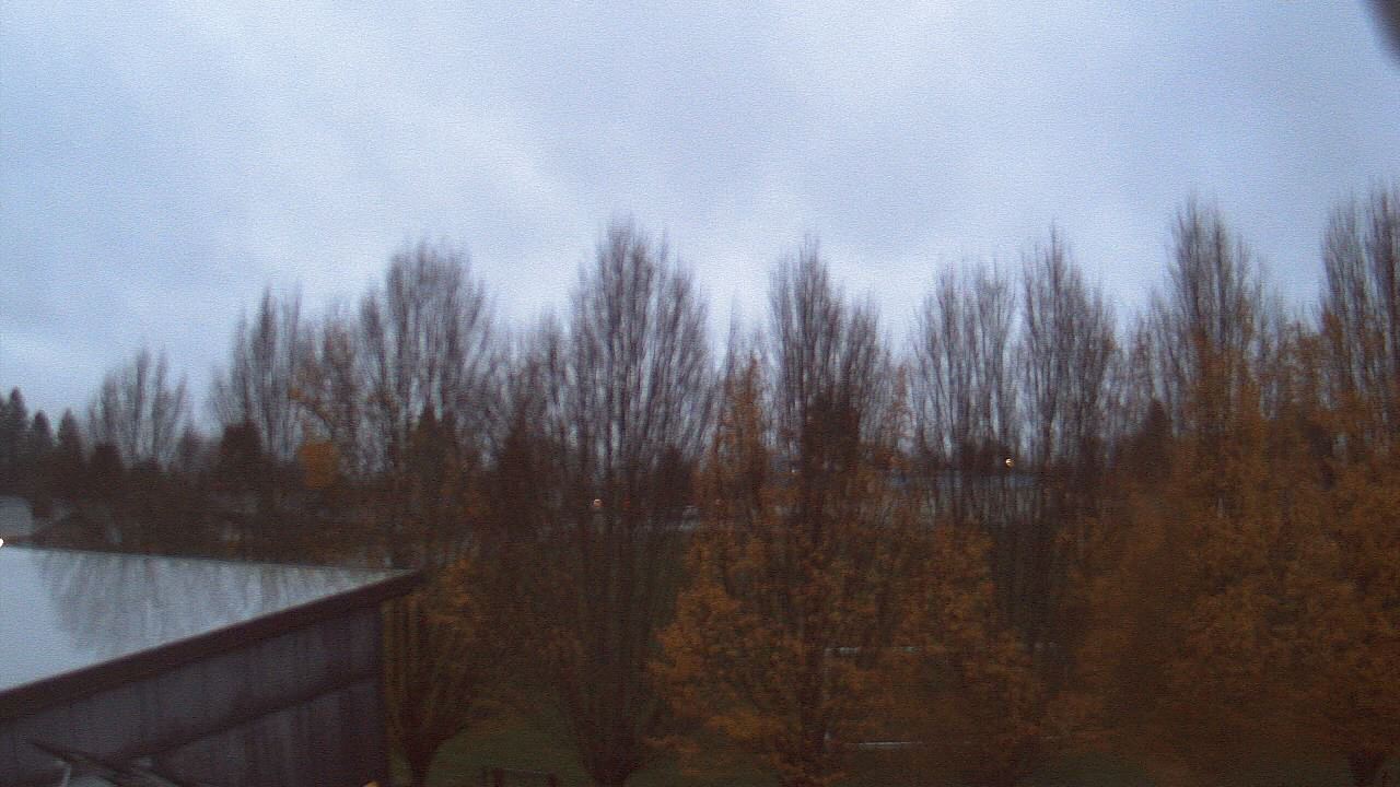 Thumbnail for current weather camera view from Hayes Freedom HS in Camas, Washington