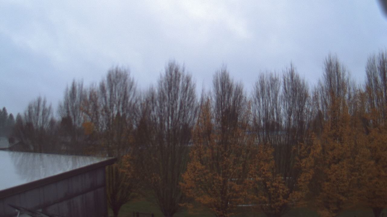 Thumbnail for current weather camera view from Hayes Freedom HS in Camas, Washington