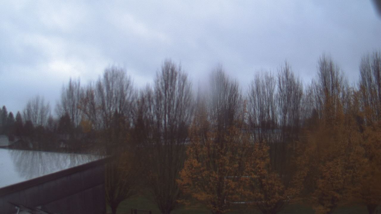 Thumbnail for current weather camera view from Hayes Freedom HS in Camas, Washington