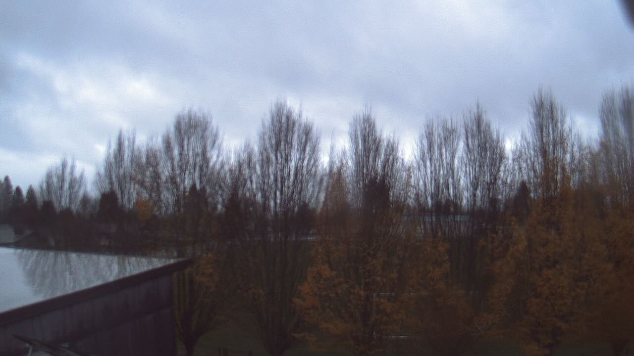 Thumbnail for current weather camera view from Hayes Freedom HS in Camas, Washington