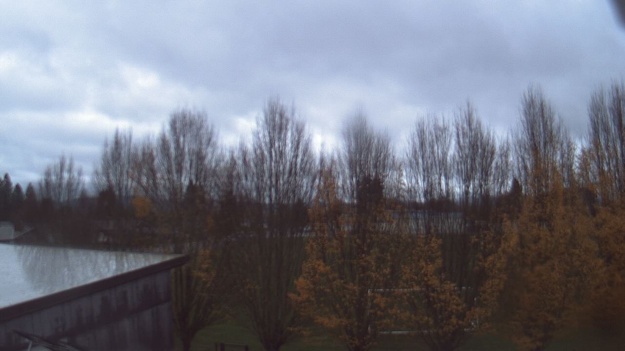 Thumbnail for current weather camera view from Hayes Freedom HS in Camas, Washington