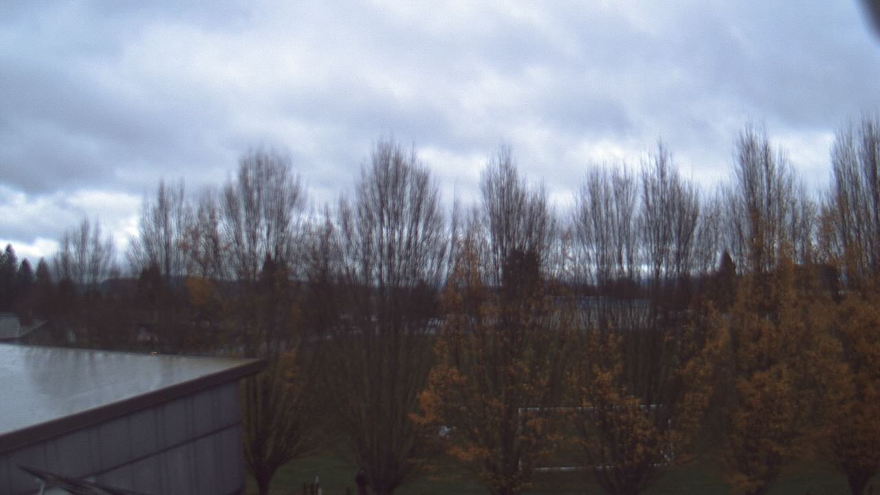 Thumbnail for current weather camera view from Hayes Freedom HS in Camas, Washington