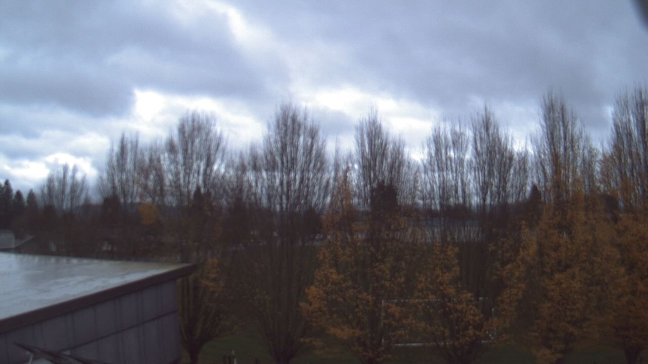 Thumbnail for current weather camera view from Hayes Freedom HS in Camas, Washington
