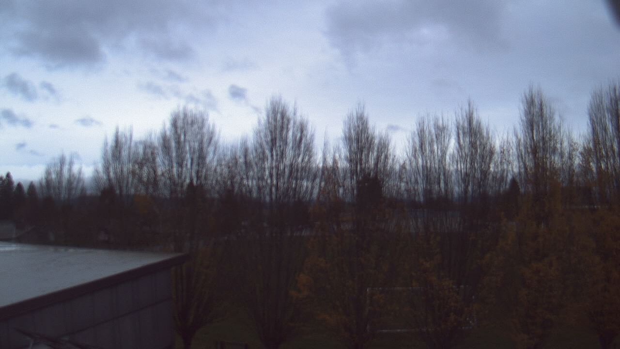 Thumbnail for current weather camera view from Hayes Freedom HS in Camas, Washington