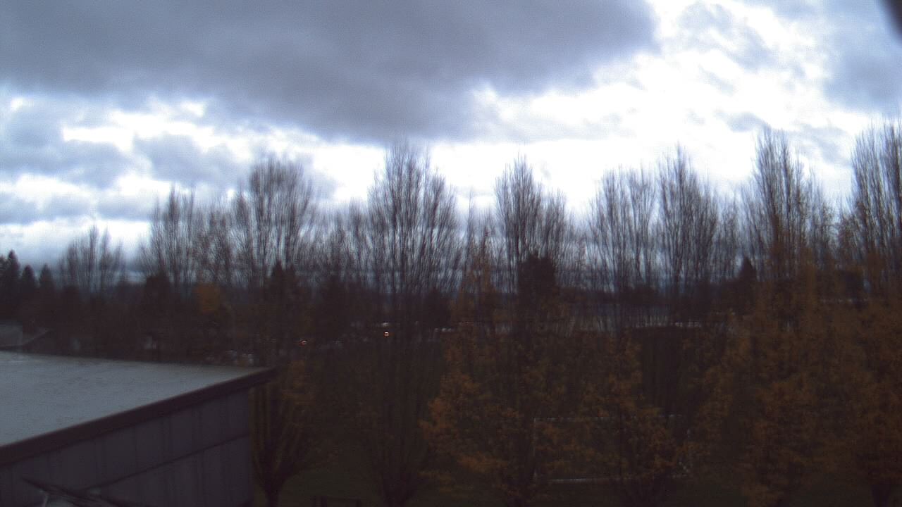 Thumbnail for current weather camera view from Hayes Freedom HS in Camas, Washington