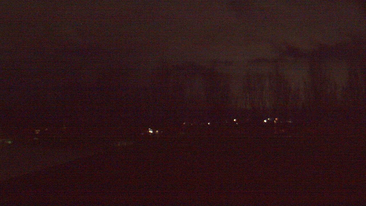 Thumbnail for current weather camera view from Hayes Freedom HS in Camas, Washington