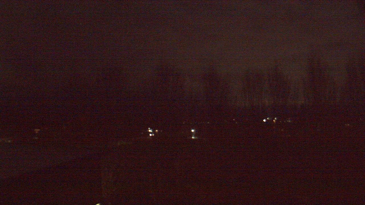 Thumbnail for current weather camera view from Hayes Freedom HS in Camas, Washington