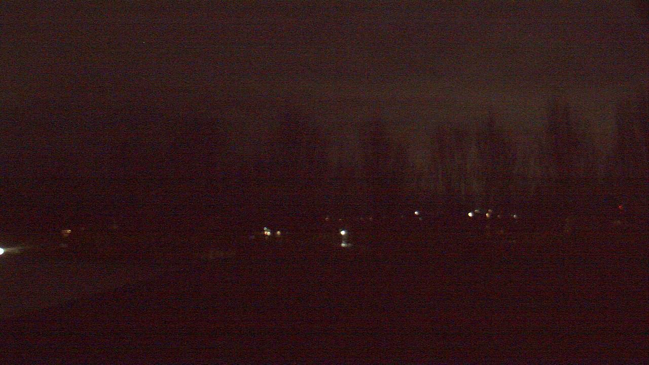 Thumbnail for current weather camera view from Hayes Freedom HS in Camas, Washington