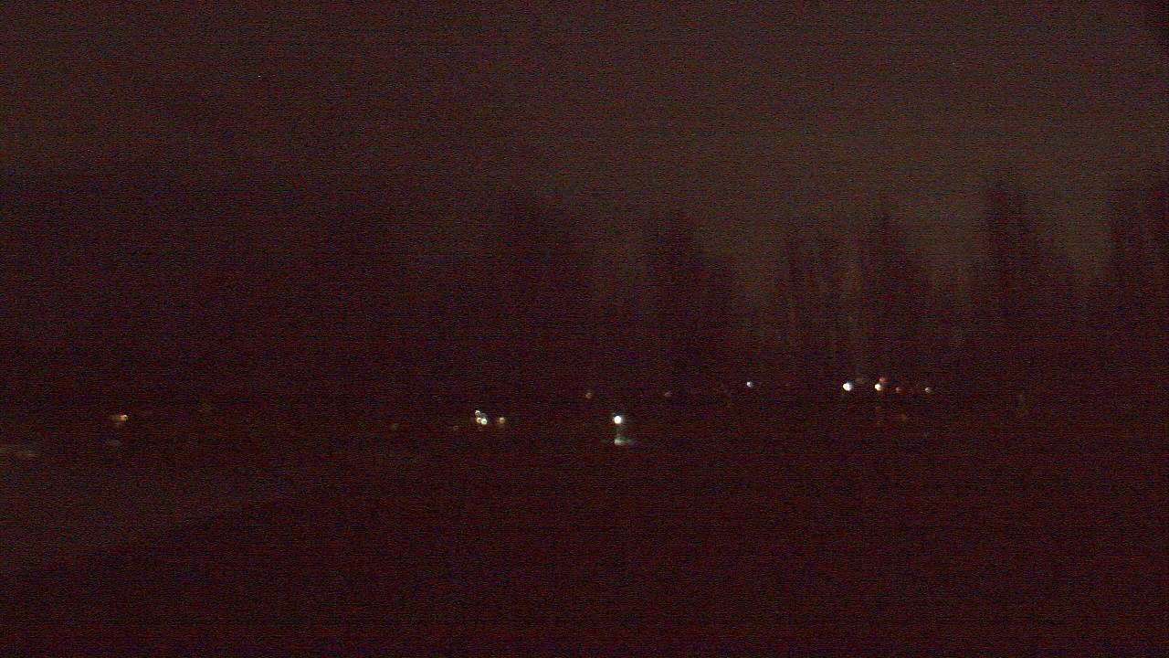 Thumbnail for current weather camera view from Hayes Freedom HS in Camas, Washington