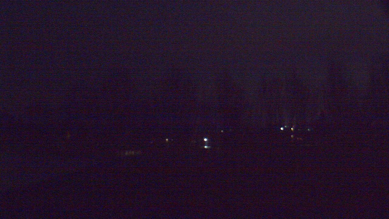 Thumbnail for current weather camera view from Hayes Freedom HS in Camas, Washington