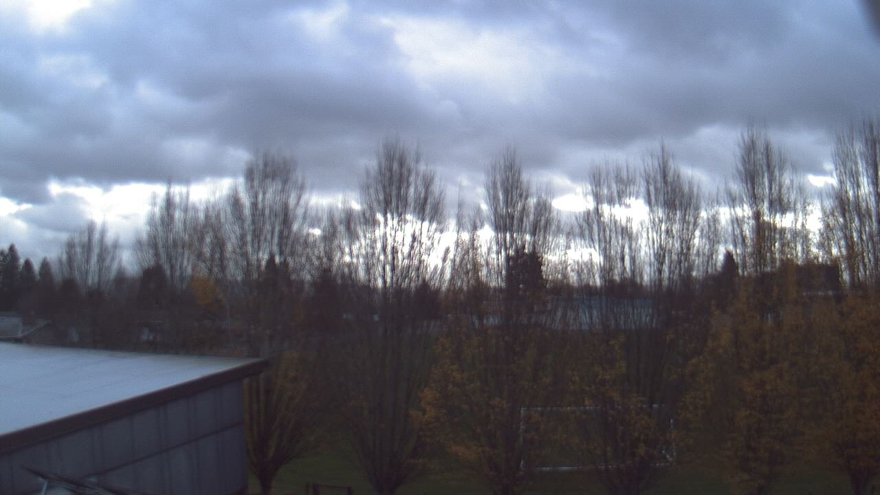 Thumbnail for current weather camera view from Hayes Freedom HS in Camas, Washington