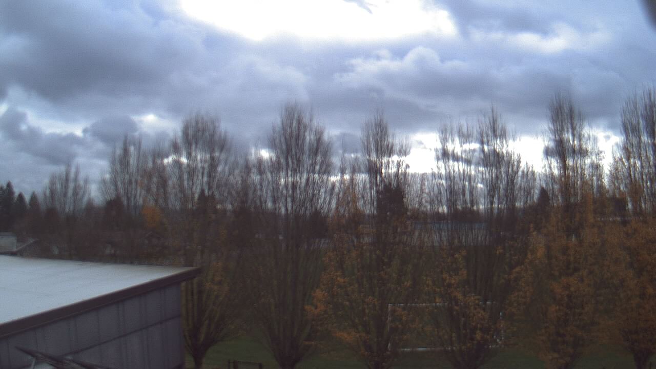 Thumbnail for current weather camera view from Hayes Freedom HS in Camas, Washington