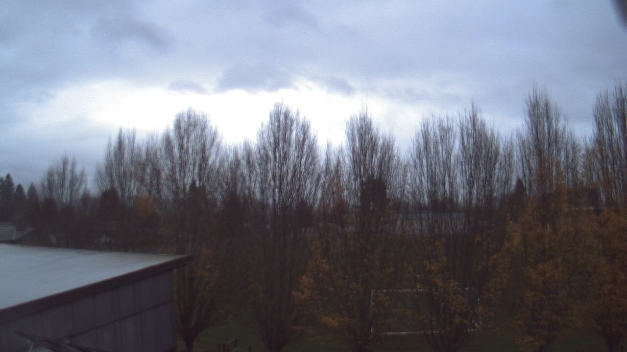 Thumbnail for current weather camera view from Hayes Freedom HS in Camas, Washington