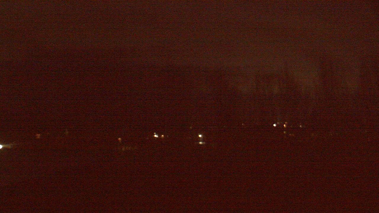 Thumbnail for current weather camera view from Hayes Freedom HS in Camas, Washington
