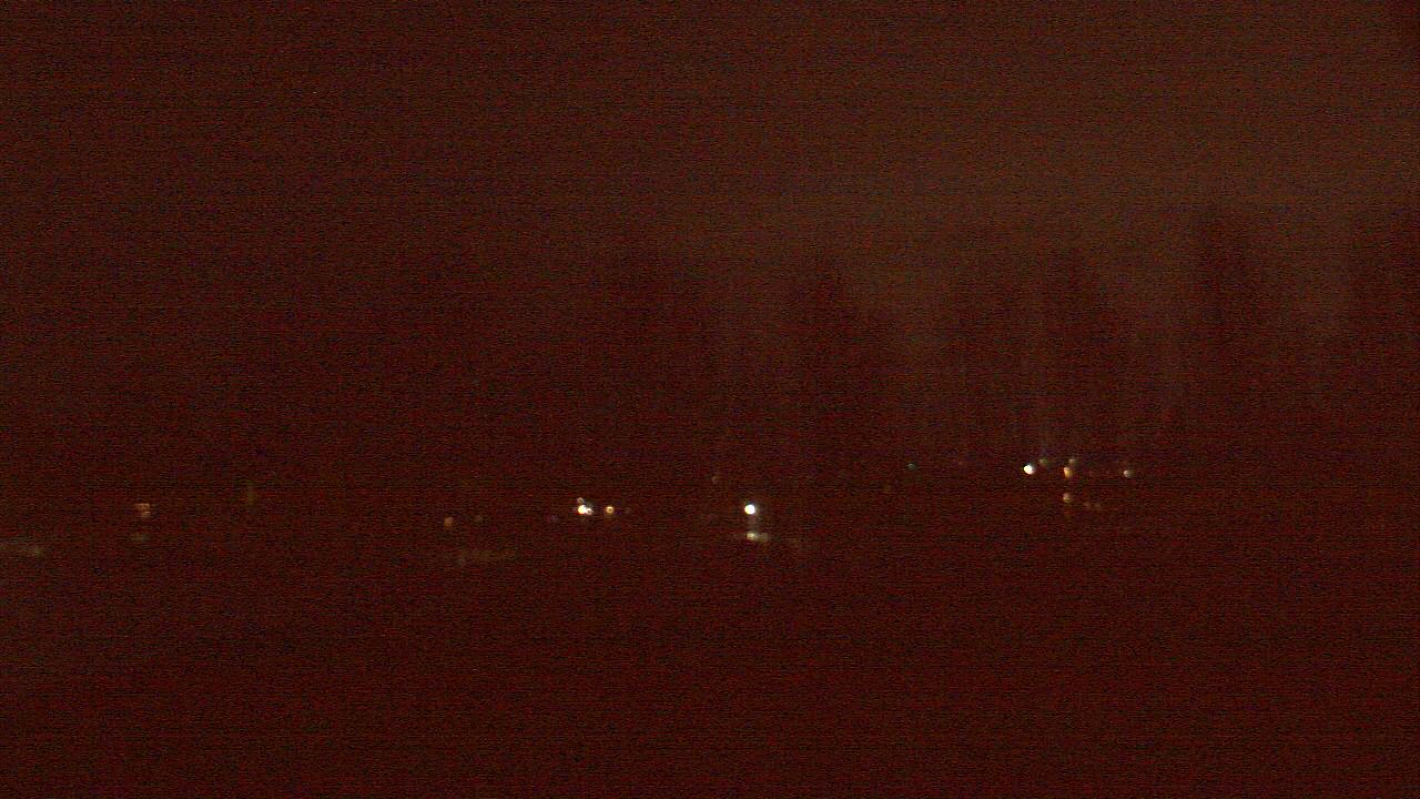 Thumbnail for current weather camera view from Hayes Freedom HS in Camas, Washington