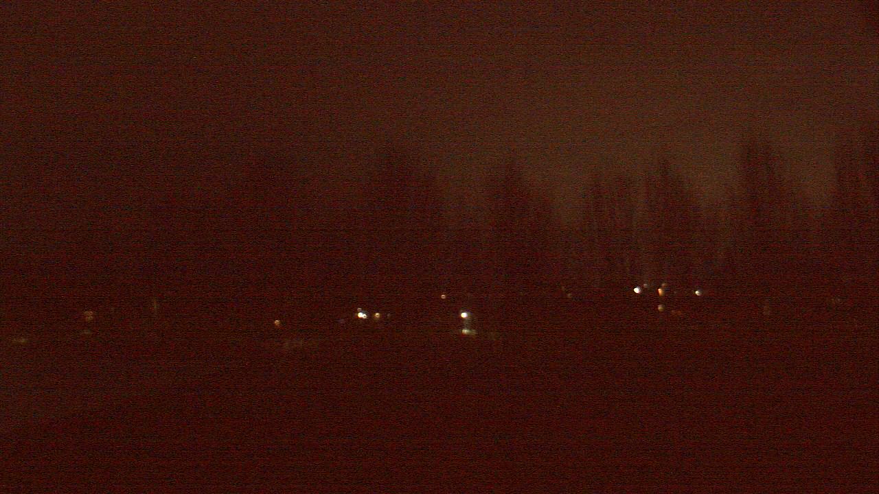 Thumbnail for current weather camera view from Hayes Freedom HS in Camas, Washington