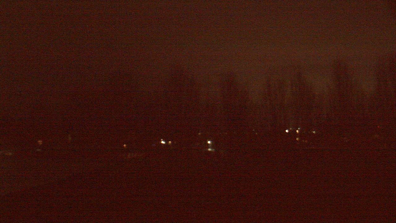 Thumbnail for current weather camera view from Hayes Freedom HS in Camas, Washington