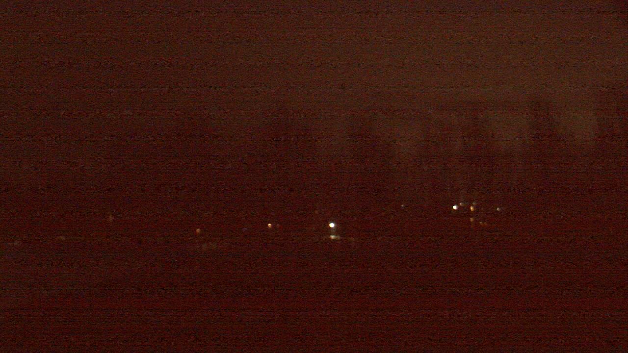 Thumbnail for current weather camera view from Hayes Freedom HS in Camas, Washington