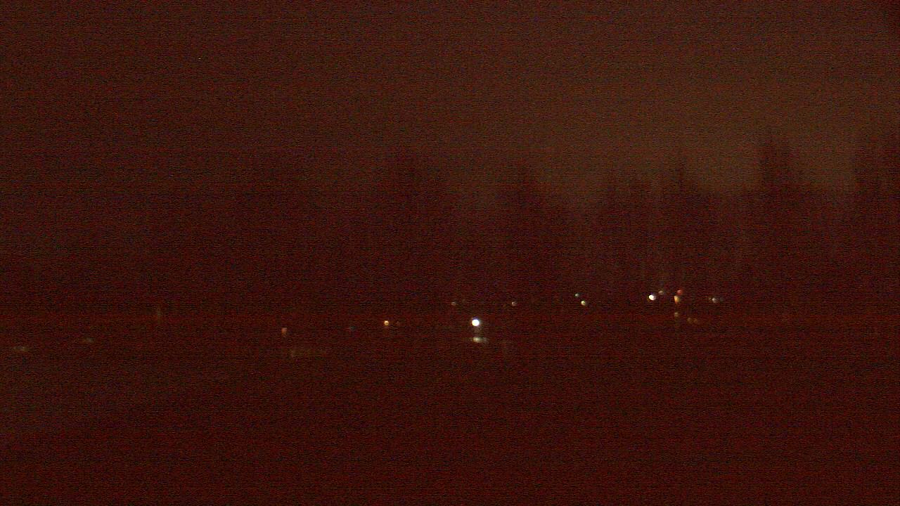 Thumbnail for current weather camera view from Hayes Freedom HS in Camas, Washington