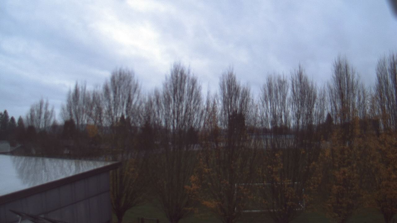Thumbnail for current weather camera view from Hayes Freedom HS in Camas, Washington