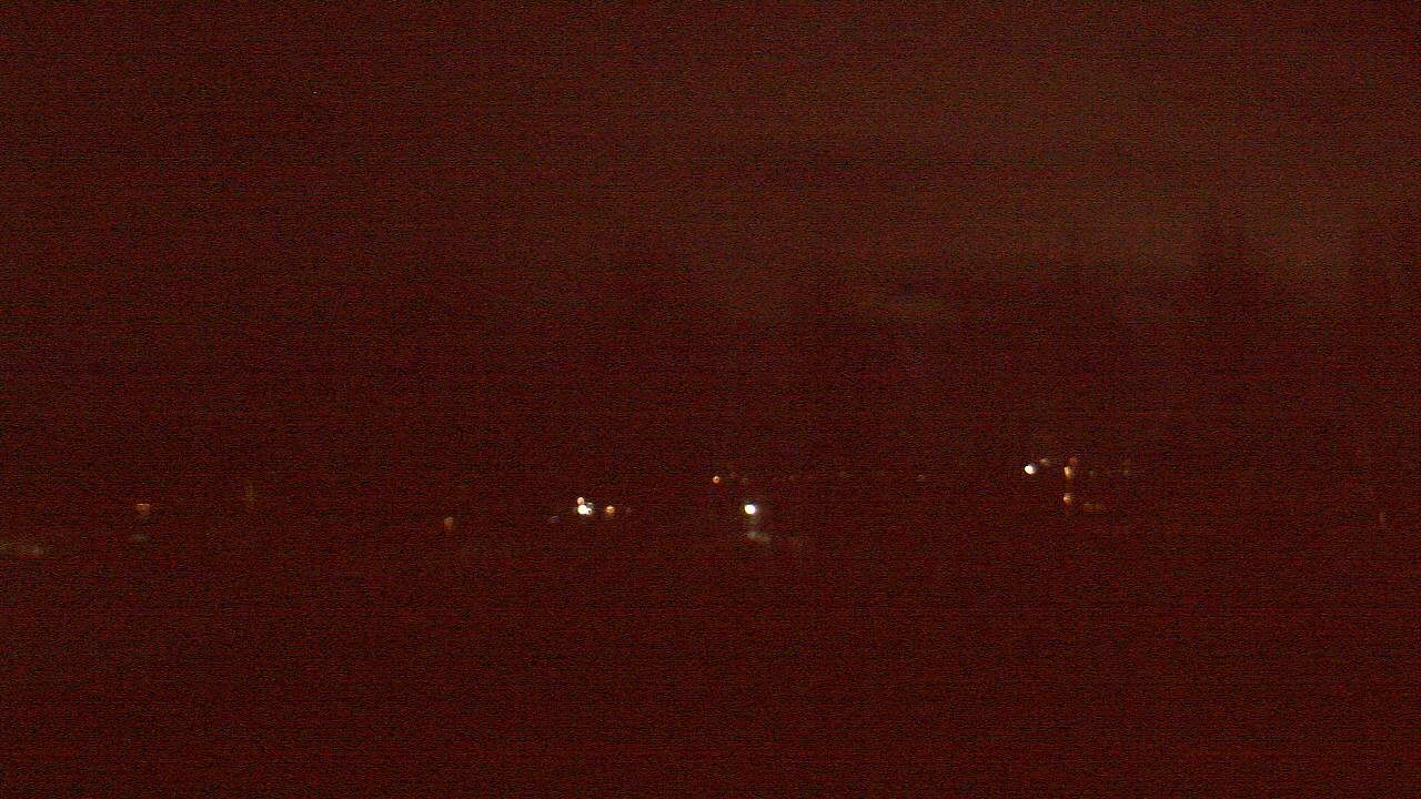 Thumbnail for current weather camera view from Hayes Freedom HS in Camas, Washington