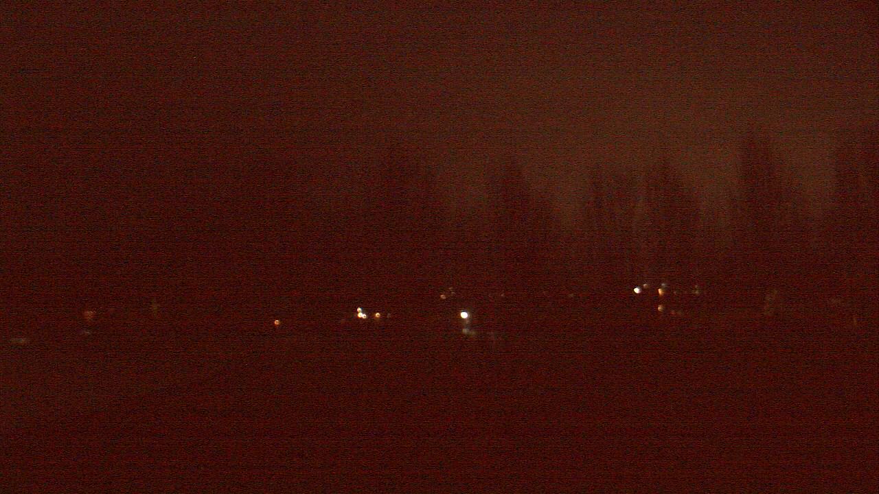 Thumbnail for current weather camera view from Hayes Freedom HS in Camas, Washington